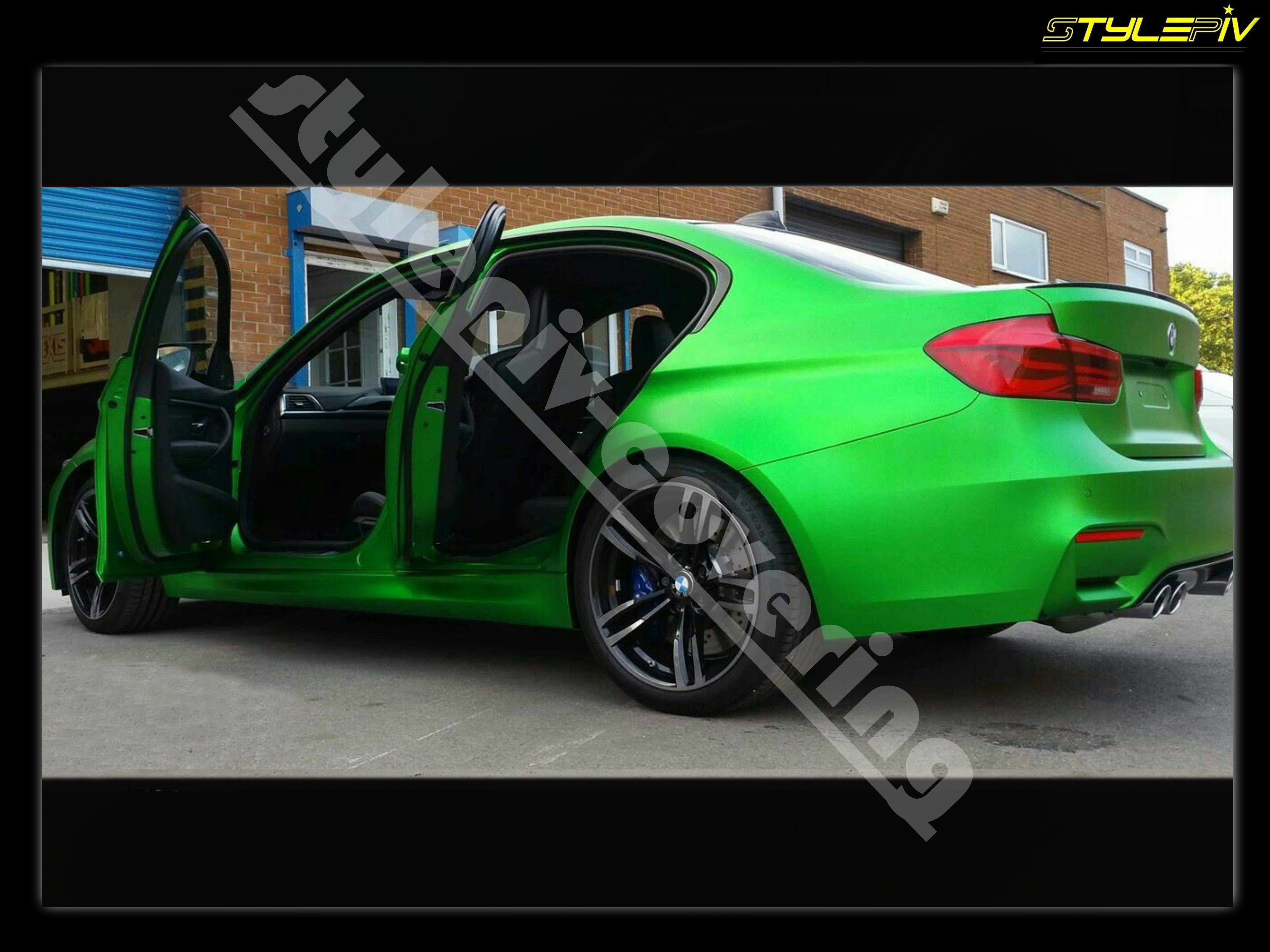 Film covering vert mat chrome