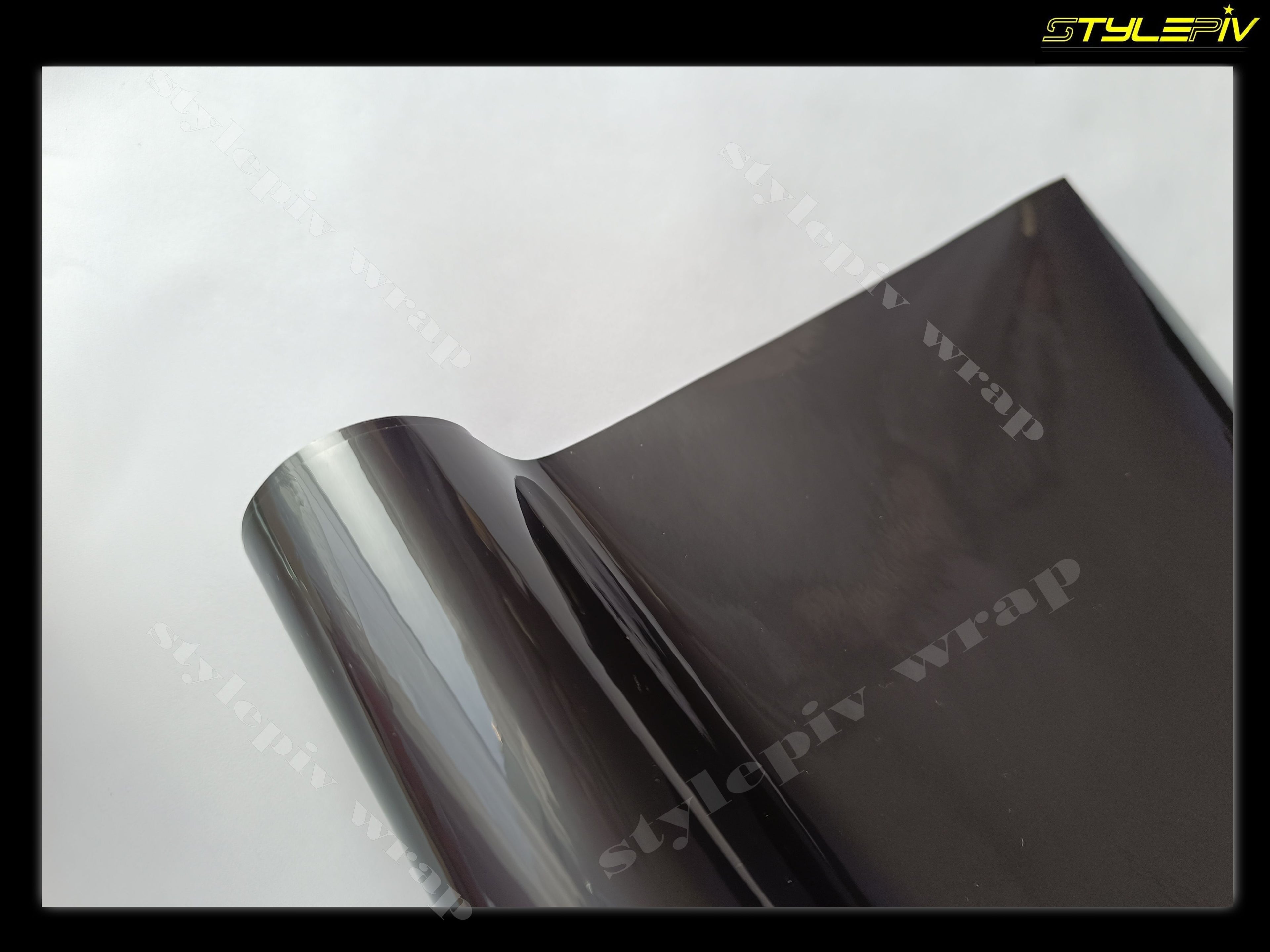 film covering gris brillant métal