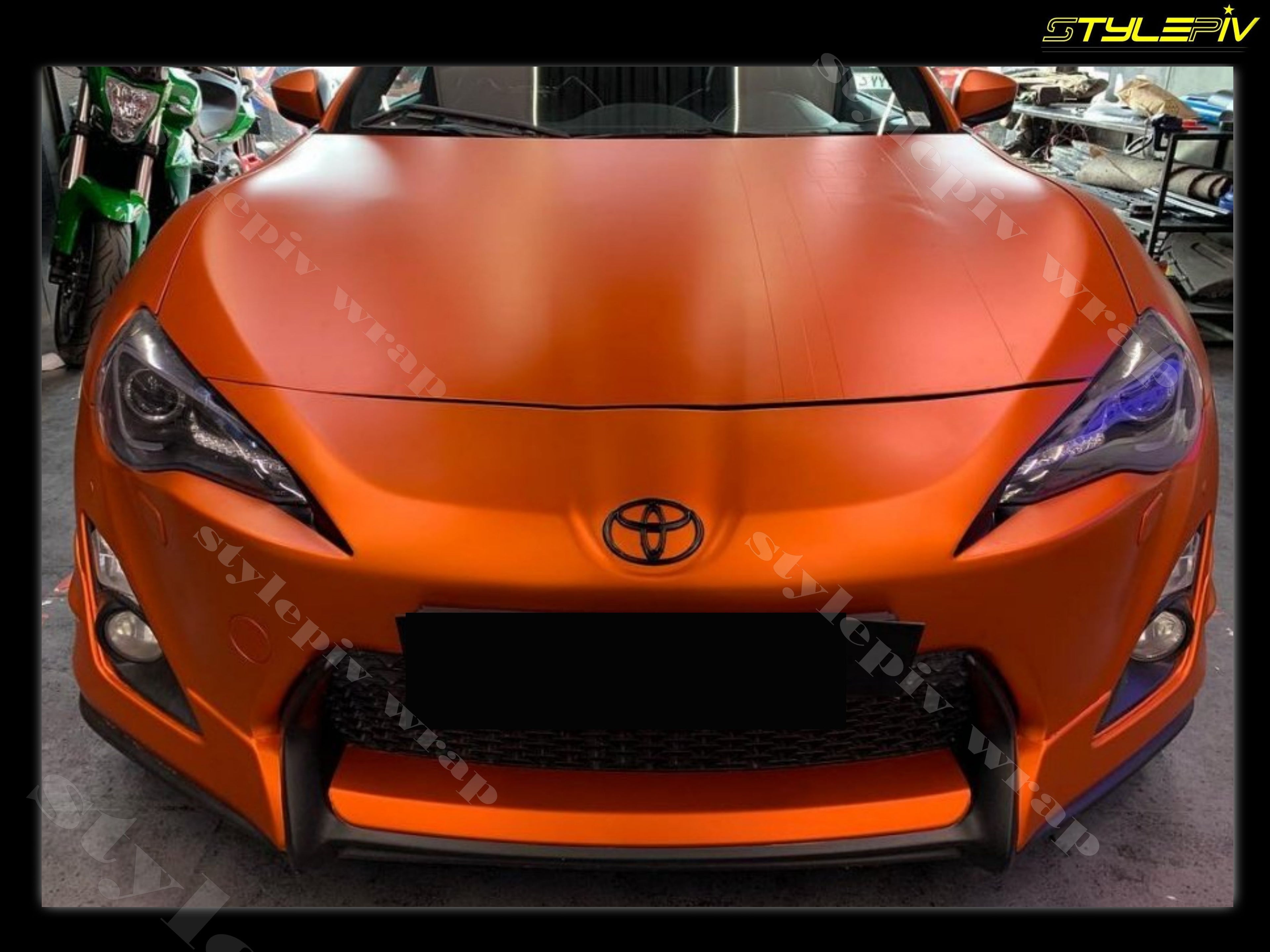 Film covering orange mat chrome