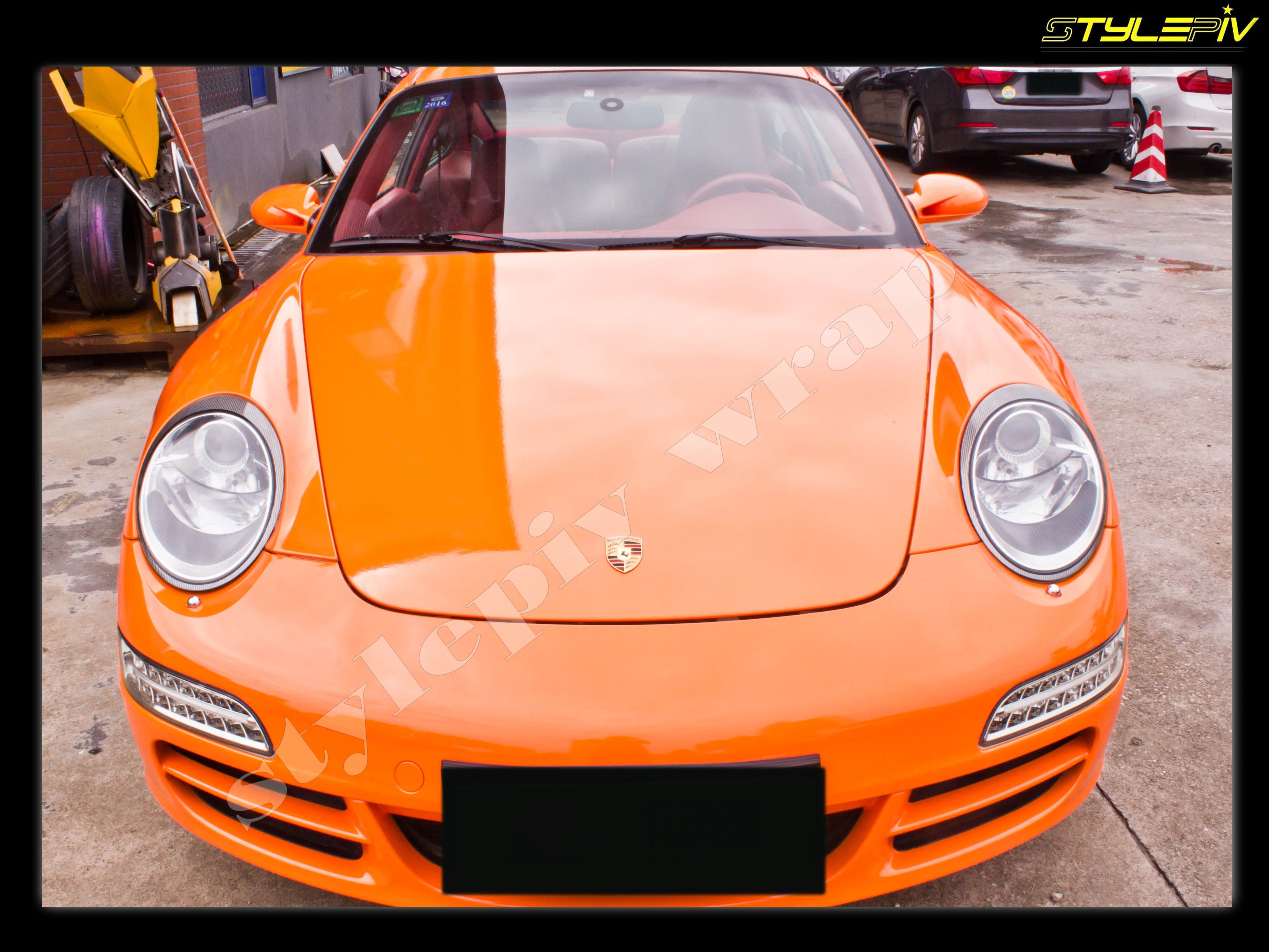 film covering orange brillant