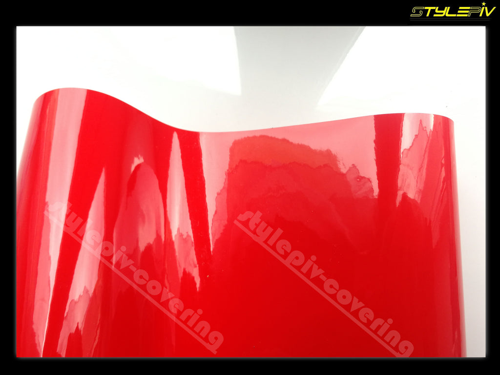 film covering rouge brillant