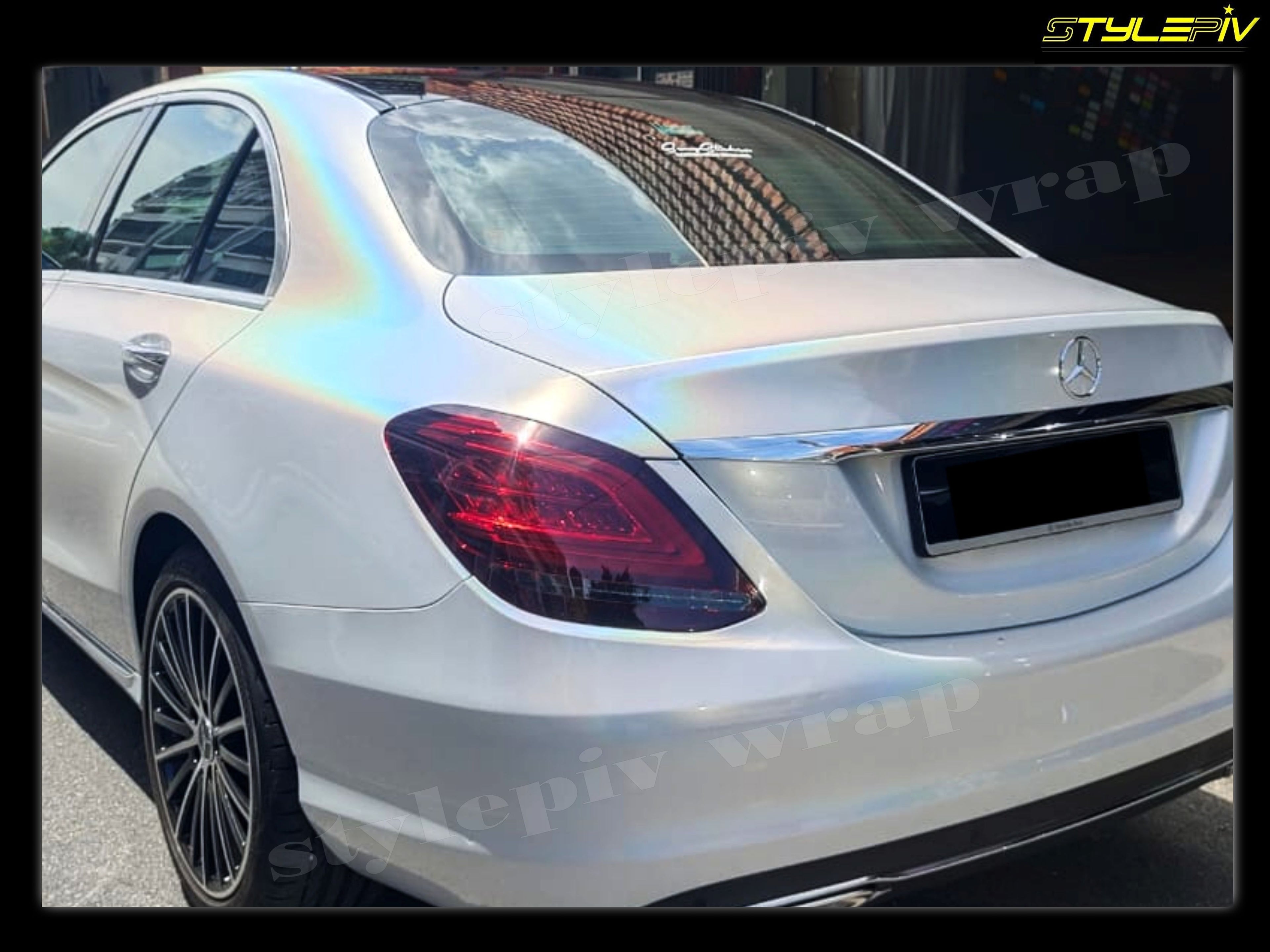 Film covering blanc brillant holographique