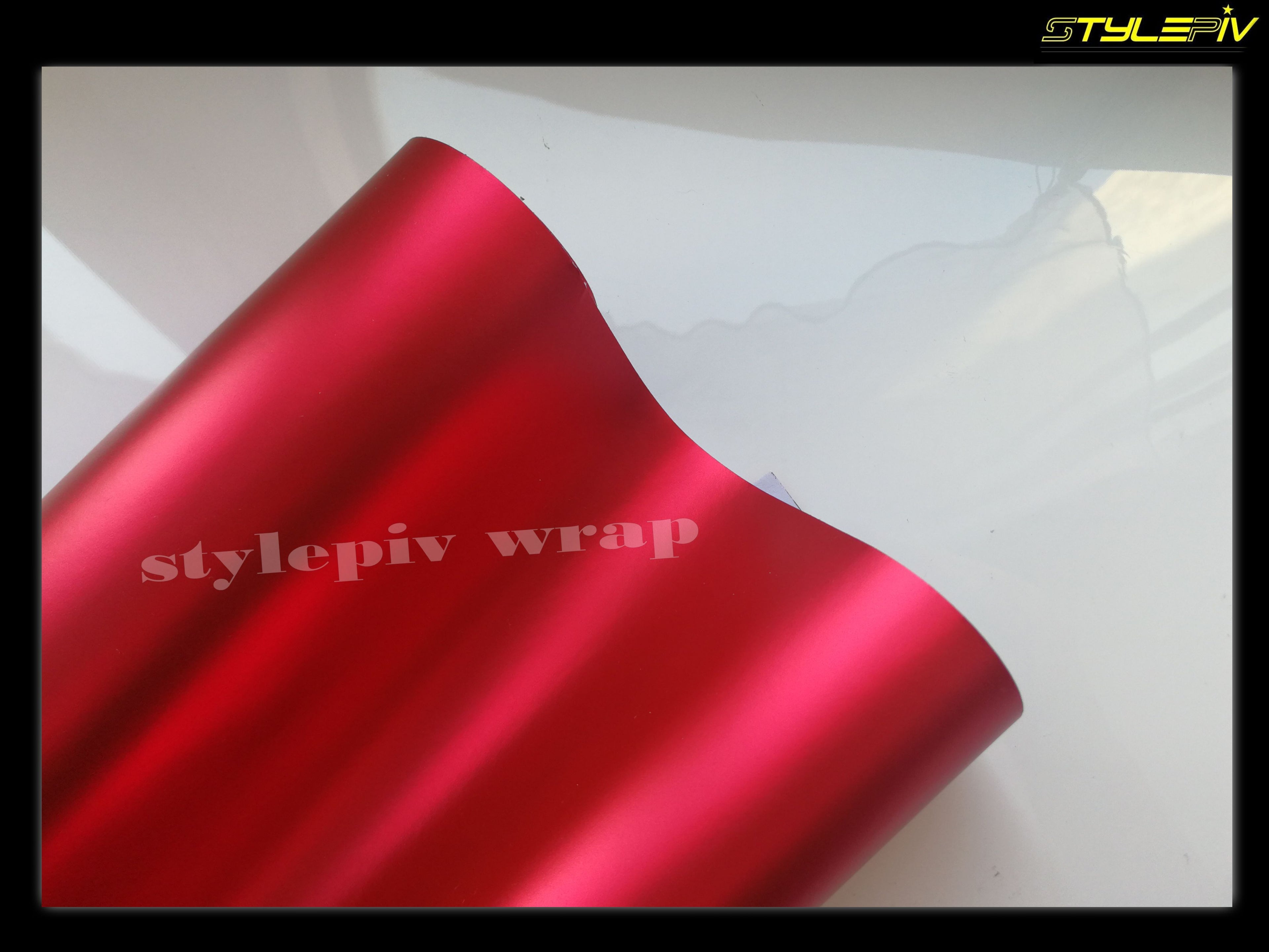 Film covering rouge mat chrome