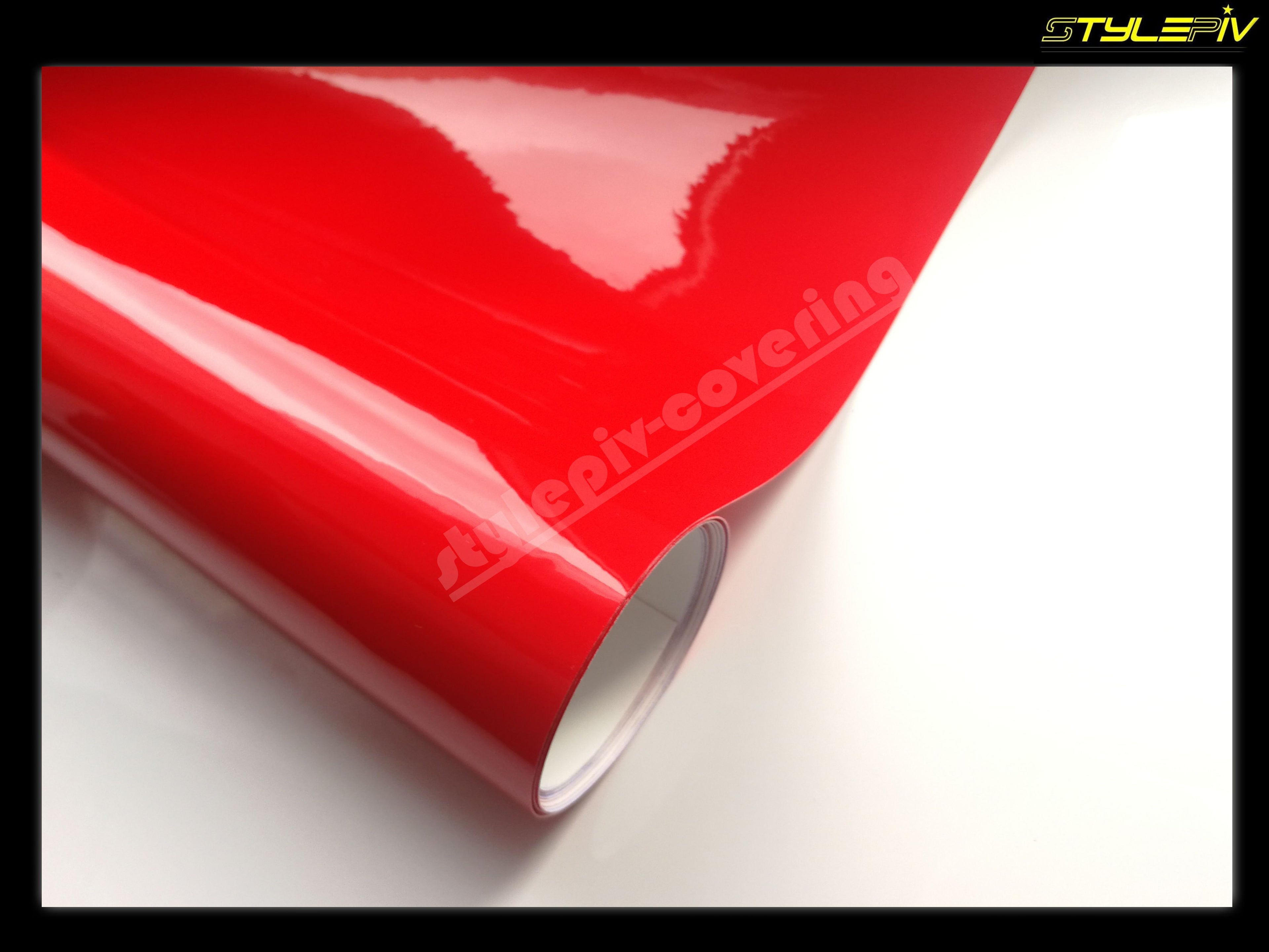 film covering rouge brillant